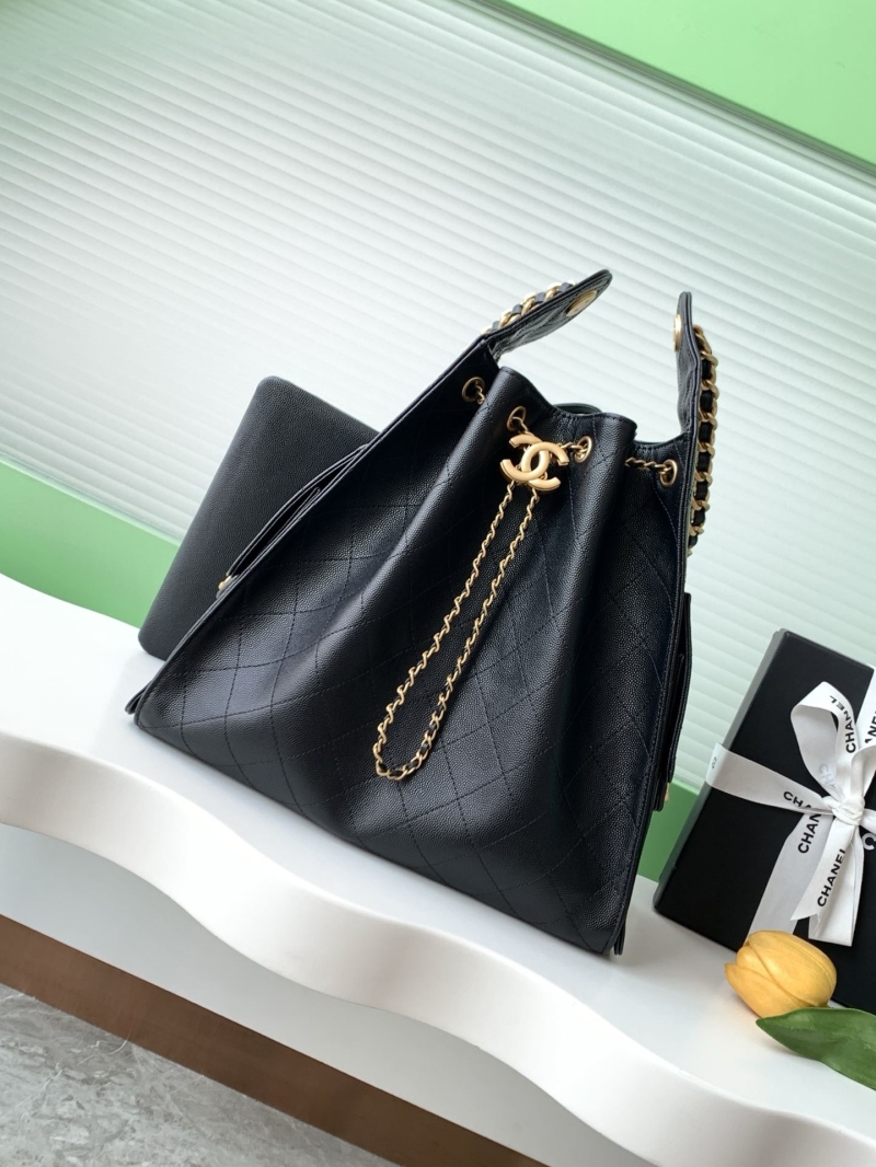 Ch**el 25c hobo bags